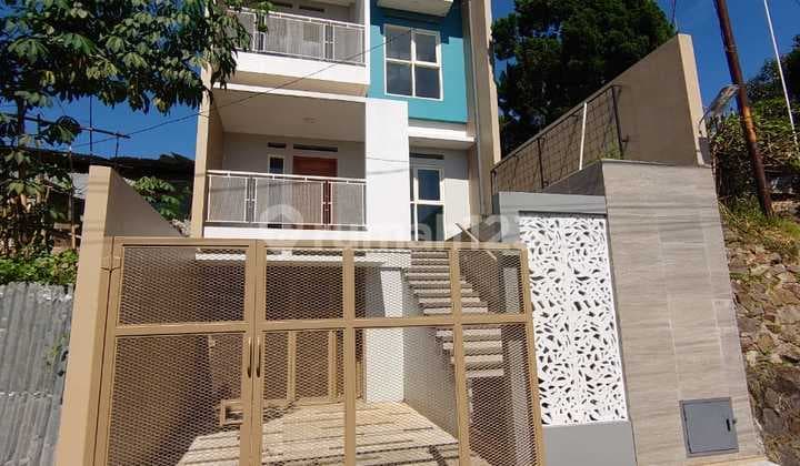 Dijual Rumah Baru Siap Huni Lokasi Sejuk Ligar Cigadung Bandung