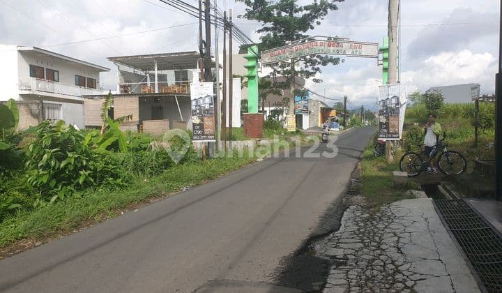 1 Menit Dari Unmuh Luas 6.931 M2 Poros Jalan