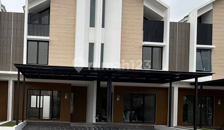 Jual Rumah Plus Attic Essence Alamanda Depan Aeon Mall Start 2 M-An, Cakung, Jakarta Timur