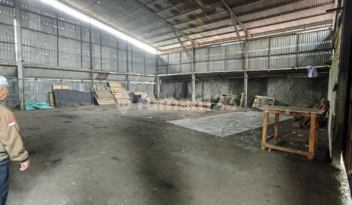 Disewakan Gudang Strategis - Jl. Cakung Cilincing (013)
