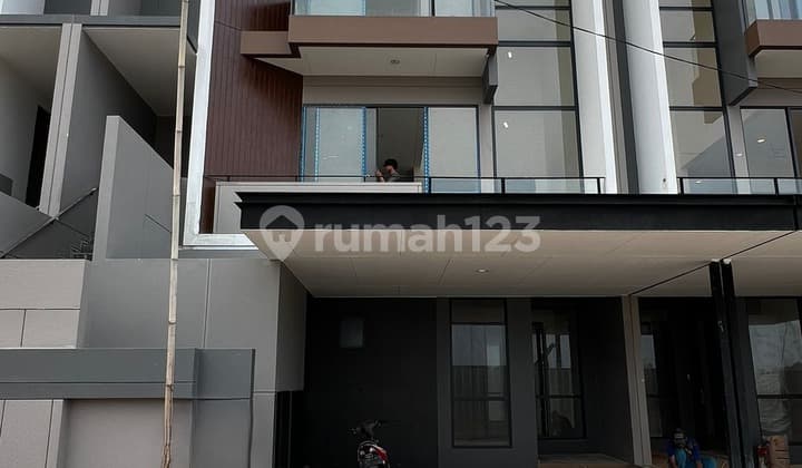 Dijual Rumah Mewah - Cluster Asya (027)