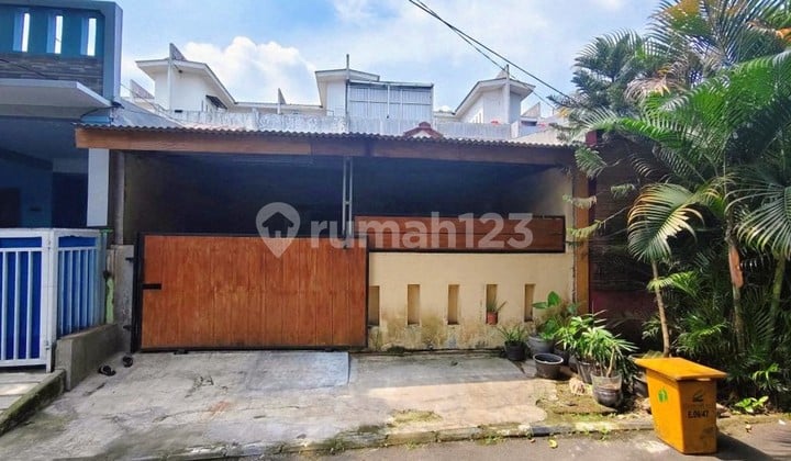 Old House in Citra Raya, Cikupa