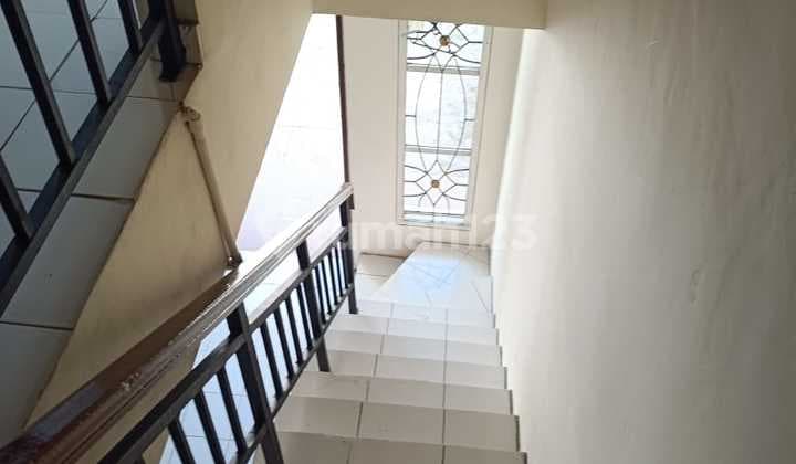 Sewa Rumah Taman Palem