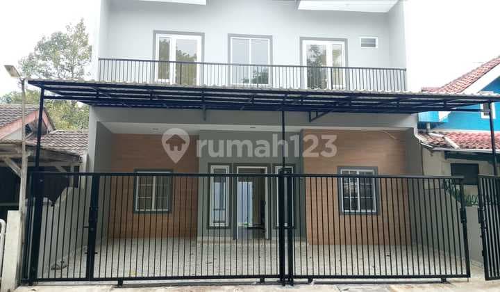 Murah! Griya Loka BSD City Tangerang Selatan, SHM, Type Master 5 Kamar