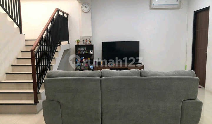 Rumah Murah di Kutisari Indah Selatan Surabaya Nyaman Aud.a064