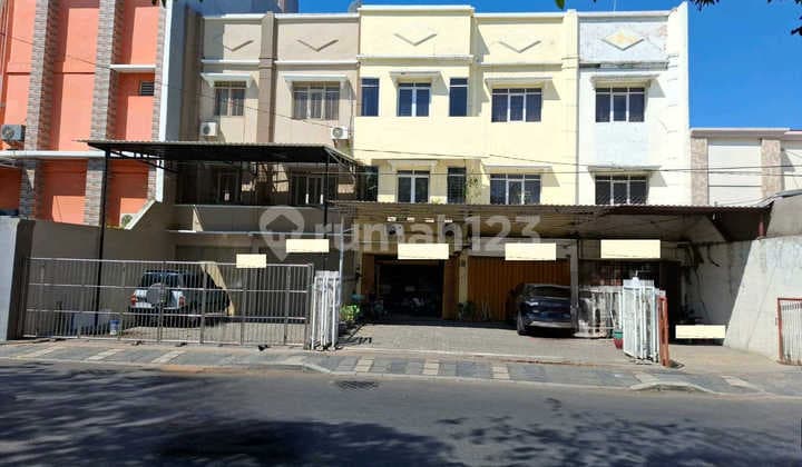 2 Unit Ruko Jejer di Raya Arjuna Surabaya Siap Pakai Ron.a1989