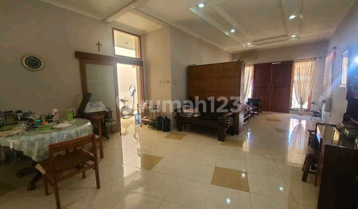 Rumah Bagus di Ngagel Jaya Selatan Lokasi Strategis Ric.a025