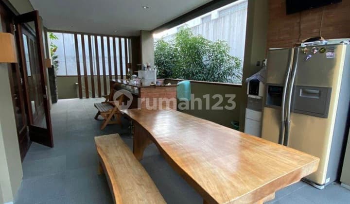 Rumah 2 Lantai Siap Huni Dekat Upi - Udara Sejuk