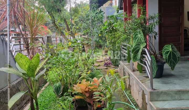 Rumah Hitung Tanah di Kiaracondong - Lokasi Strategis