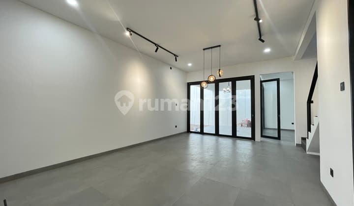 Free Biaya Biaya! Rumah Baru 2 Lantai di Kawasan Bandung Utara - Udara Sejuk