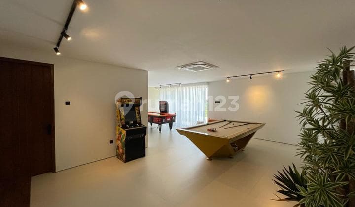 Rumah Mewah Baru di Kawasan Prestisius Dago - Fully Furnished