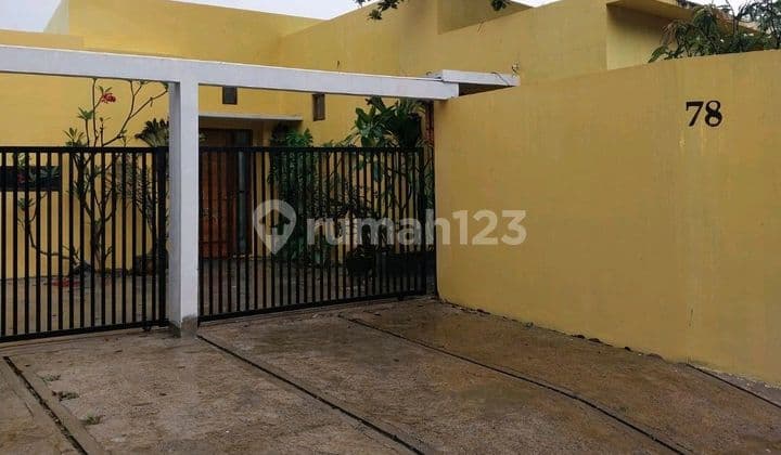 Jual Rumah Baru.keren.daerah Elitebogor Kota.selangkah ke Jln Pajajaran .3 Menit ke Exit Tol.daerah Old Money.lingkungan Aman Nyamansecurity 24Jam.privacy Tinggi.ada View di Belakang.