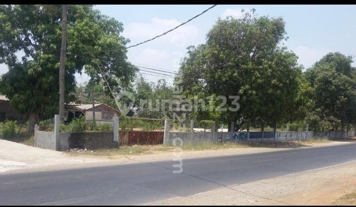 Tanah darat lokasi bagus untuk Gudang dan usaha