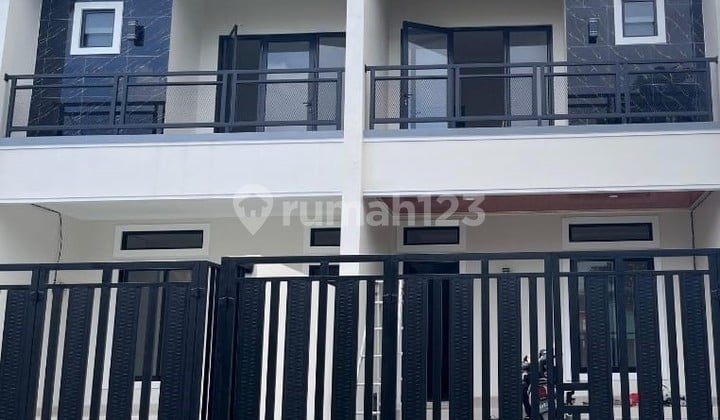 Dijual Rumah Dekat Sekolah Taranika di Cluster Telaga Mediterania Dijual Rumah Dekat Sekolah Taranika di Cluster Telaga Mediterania