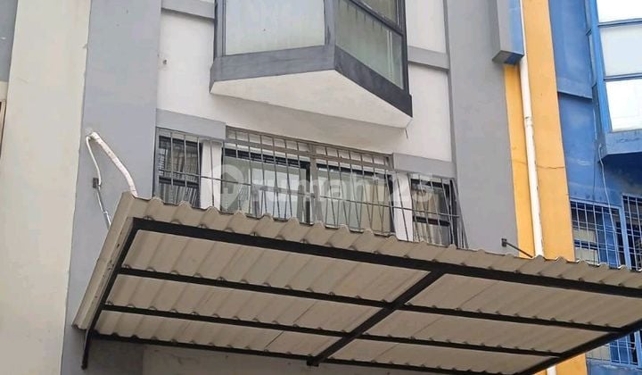 Ruko Taman Palem Lestari Sewa 3.5 Lsntai Bagus Siap Huni