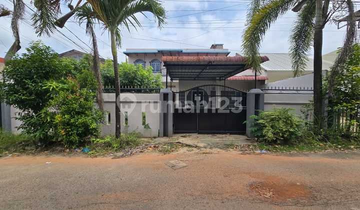 Dijual Rumah Hook Tengah 2 Lantai Bukit Palem (Hadap Barat Daya) Batam Center
