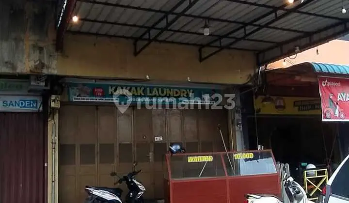 Dijual Cepat Ruko 3.5 Lantai Pelita Hadap Jalan Raya (Kondiisi Tersewa)