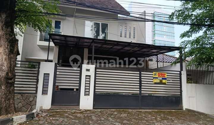 Dijual Rumah Strategis Siap Huni di Cempaka Putih Jakarta Pusat