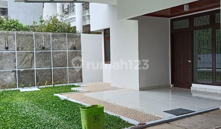 Disewakan Rumah Strategis Siap Huni - Duren Sawit, Jaktim