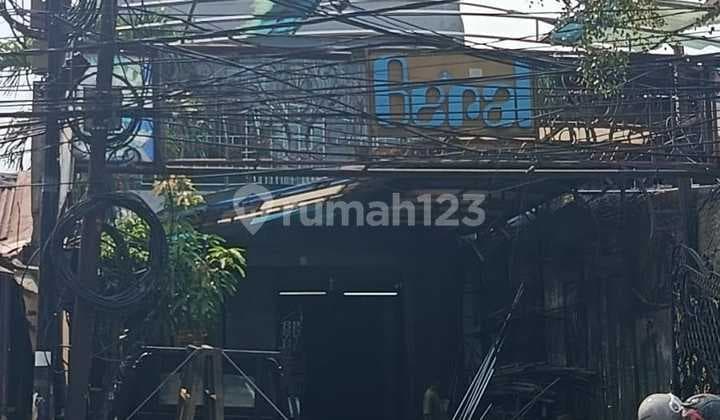 Disewakan Ruko Lebar Strategis Siap Huni di Pondok Bambu