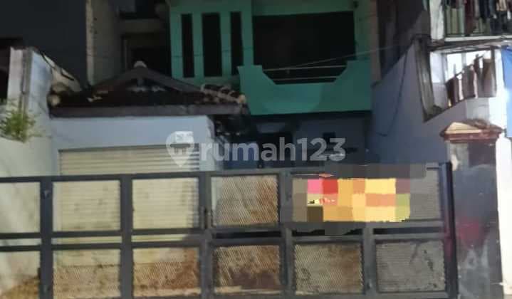 Disewakan Bangunan Komersial Strategis di Johar Jakarta Pusat