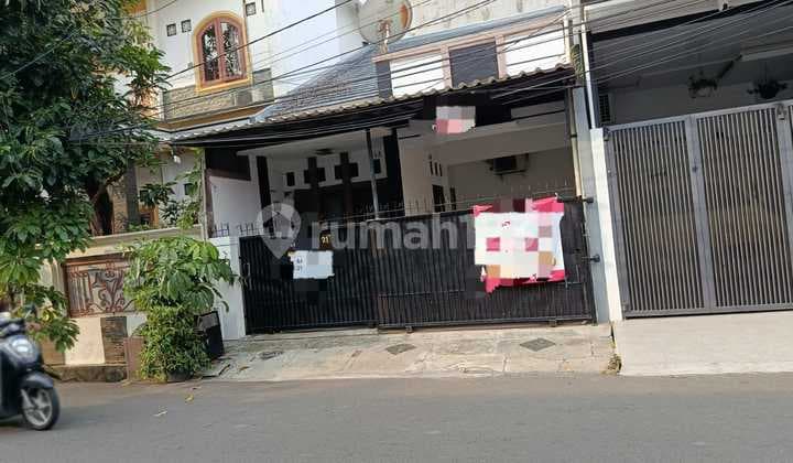 Disewakan Rumah Strategis Siap Huni di Sumur Batu Jakarta Pusat