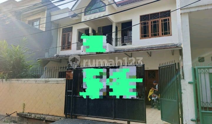 Dijual Rumah Strategis Siap Huni di Cipinang Indah 2