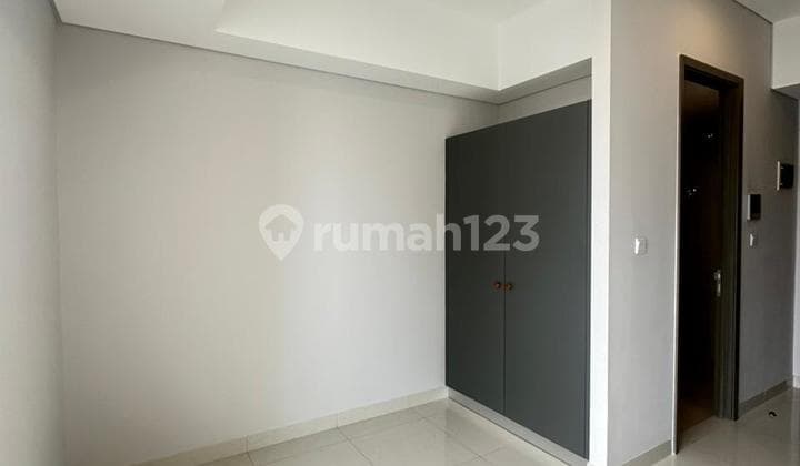 Disewakan Apartement Taman Anggrek Residences Studio Semi Furnish Bagus