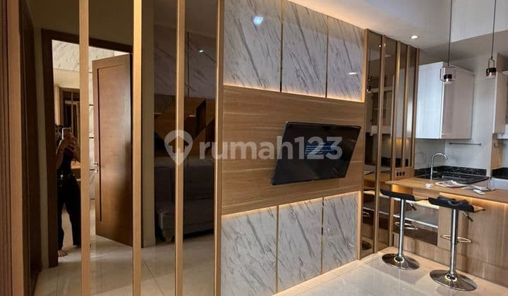 Disewakan Apartemen Taman Anggrek Residences 1+1 Bedroom Furnish Bagus