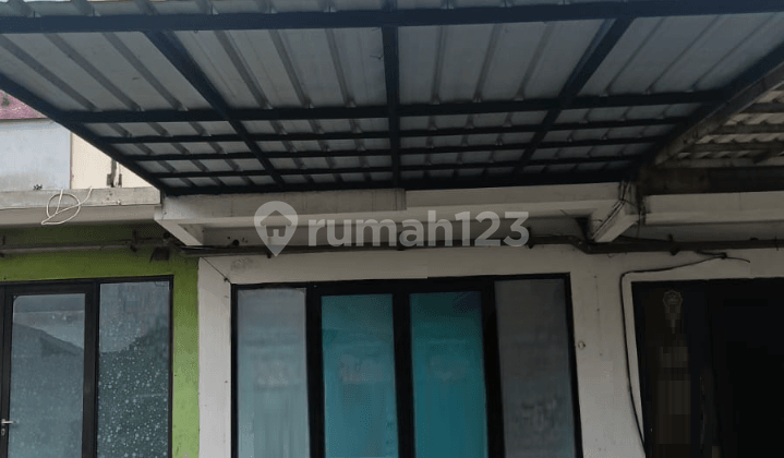 Ruko 2 Lantai di Legenda Wisata, Siap Pakai