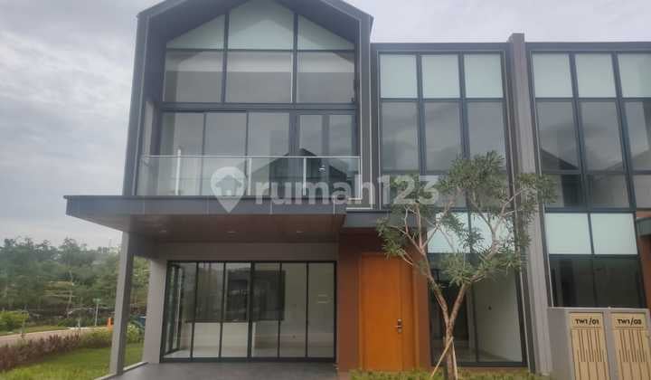 Rumah baru 2 lantai bergaya resort DP 0% SHM