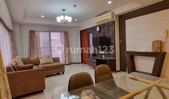 Sewa Apartemen Royal Mediterania Garden Residence Tipe 3BR Kondisi Furnished Cantik lengkap