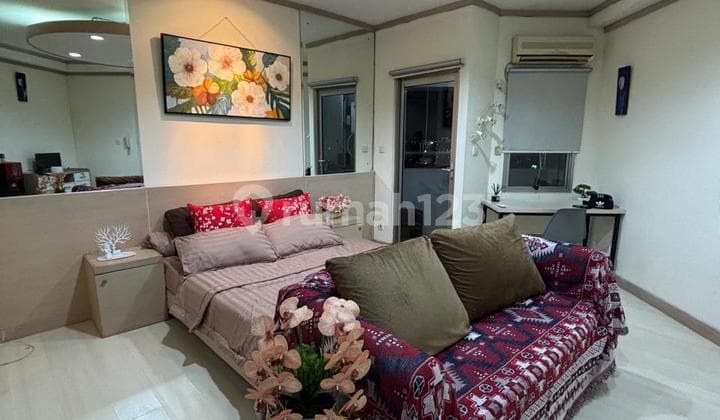 Disewakan Unit Mediterania Garden Residence 1 Tipe 1 Br Kondisi Furnished Dan High Floor
