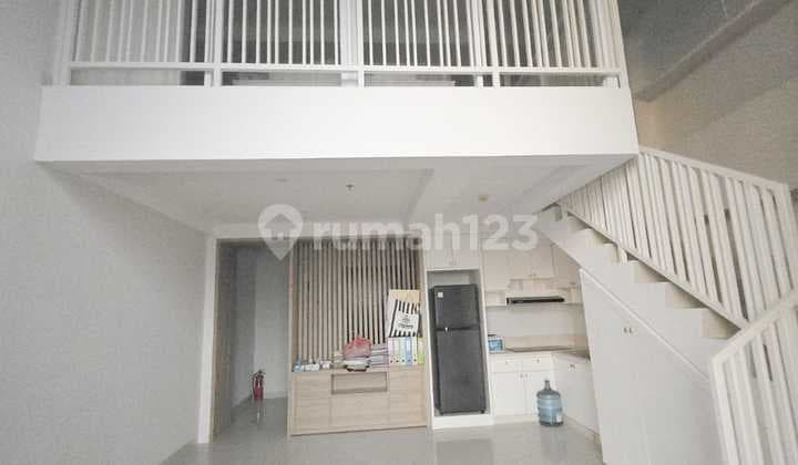 Sewa Unit Neo Soho Tipe Maple Kondisi Furnished dan High Floor