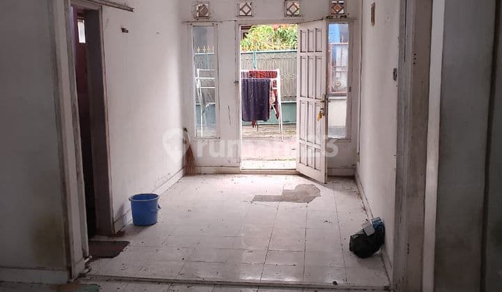 Rumah Butuh Minim Renovasi Unfurnished SHM Cimahi, Bandung