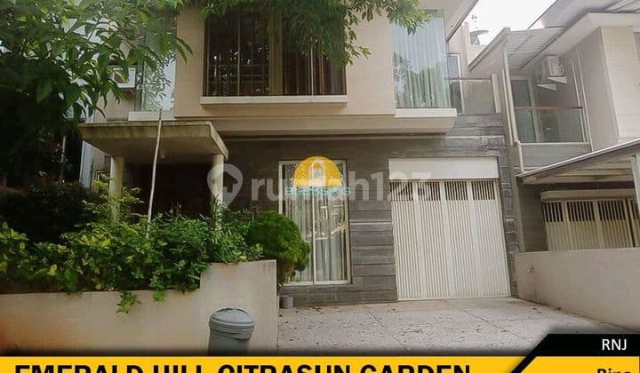 Rumah Full Furnished Kamar Tidur 4 di Citrasun Garden Semarang