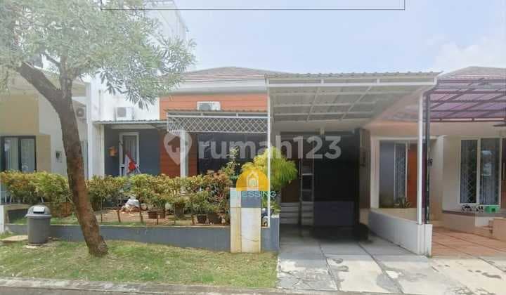 Ready-to-Occupy House in Ivy Park BSB Semarang Housing