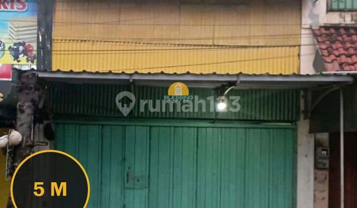 Strategic Shop House in Agus Salim Kudus Shopping Area