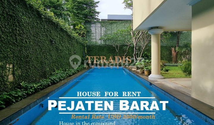 Disewakan Rumah Luas di Kawasan Pejaten Barat