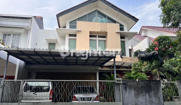 RUMAH CANTIK TERAWAT SIAP HUNI DEKAT LRT CIBUBUR