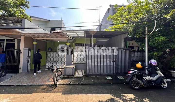 RUMAH ASRI DI JATIJAJAR SIMPANGAN DEPOK TAPOS