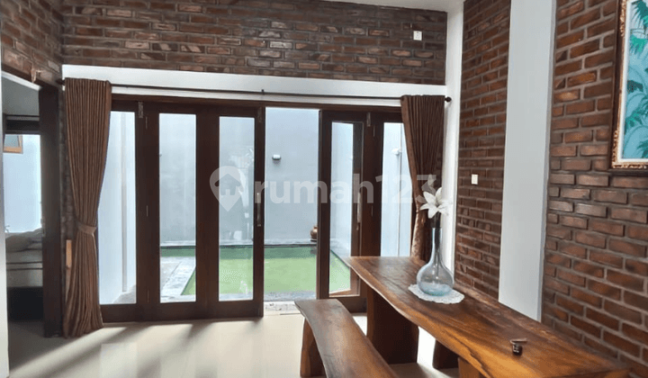 Disewakan Rumah Mewah 2 Lantai Full Furnished di Denpasar Timur Dekat Plaza Renon