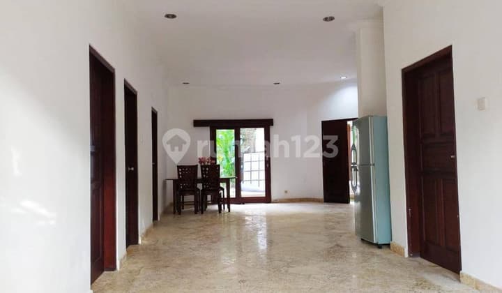 Elegant & Private 6-Bedroom Villa In Ungasan | 225 Sqm | East-Facing | Near Green Bowl & Melasti Beach