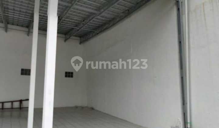 Gudang Strategis Tengah Kota Siap Pakai di Lingkar Selatan Bandung