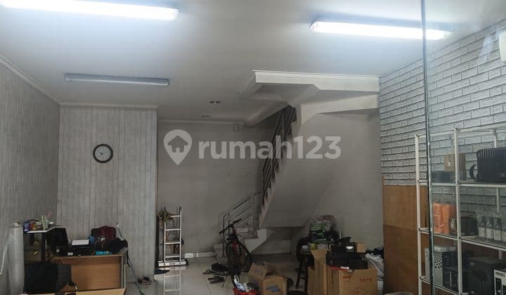 Dijual Ruko 3,5 Lantai Lantaman Kopo Indah 1 (Tki 1) Cocok untuk Ruang Usaha Siap Huni di Mainroad Lokasi Strategis dan Akses Mudah