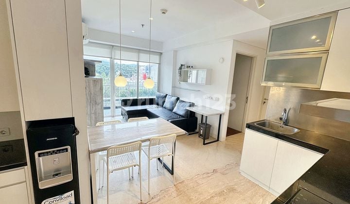 For Rent: 3-Bedroom Apartment at Landmark Residence Bandung, Fully Furnished, Safe, Comfortable, and Well-Maintained, Complete Facilities, and Strategic Location.