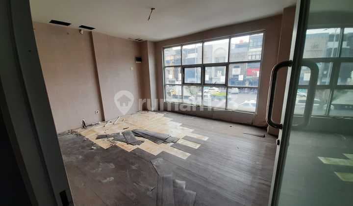 Disewakan Ruko Siap Pakai Lokasi Premium Paskal Hypersquare - Bandung Lokasi Ramai Strategis dan Akses Mudah