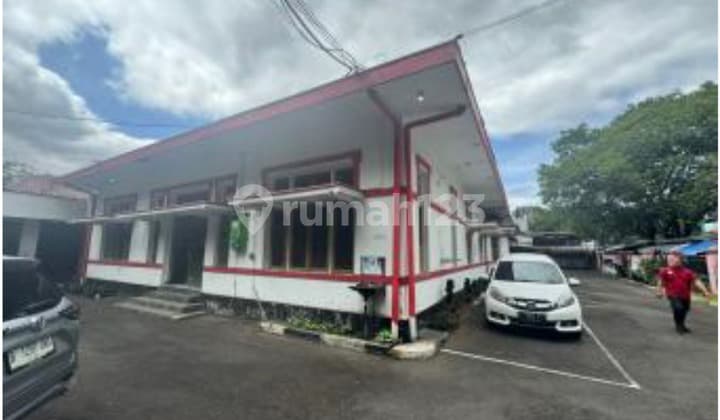 Disewakan Rumah atau Ruang Usaha di Jalan Wahidin Bandung Cocok Untung Ruang Usaha Lokasi Strategis dan Akses Mudah