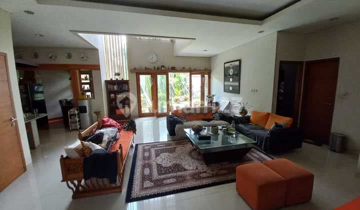 Dijual Rumah 2 Lantai di Komplek Mekar Wangi Bandung Hunian Aman dan Nyaman Lokasi Strategis dengan Akses Mudah