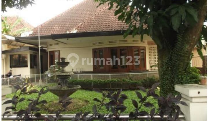 Disewakan Rumah Siap Huni di Jl, Cimanuk Bandung Wetan Hunian Cocok untuk Kantor atau Resto